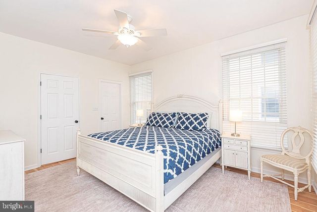 12 VILLAGE GREEN DR, Ocean View, DE 19970