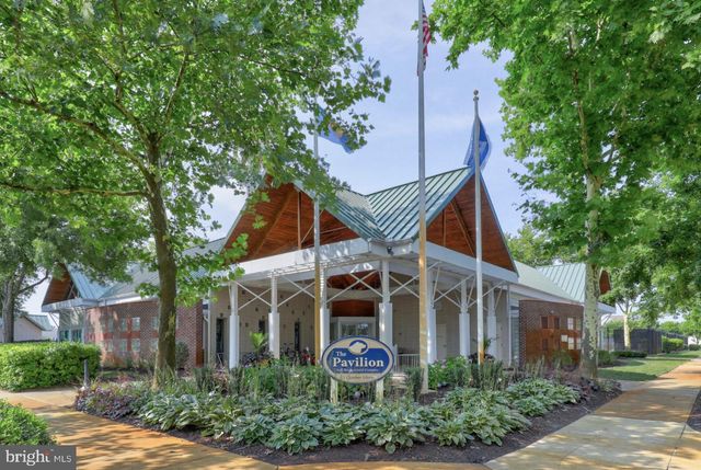 12 VILLAGE GREEN DR, Ocean View, DE 19970