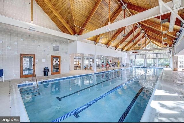 12 VILLAGE GREEN DR, Ocean View, DE 19970