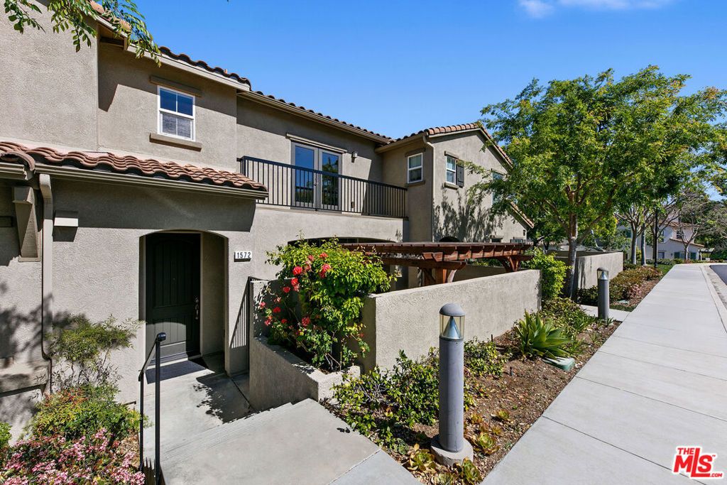 1572 Silver Shadow Drive, Newbury Park, CA 91320 — exterior