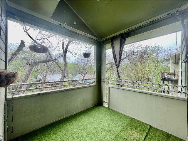 506 W San Antonio ST 206, San Marcos, TX 78666