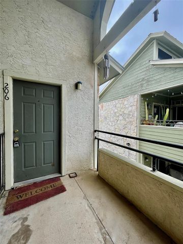 506 W San Antonio ST 206, San Marcos, TX 78666