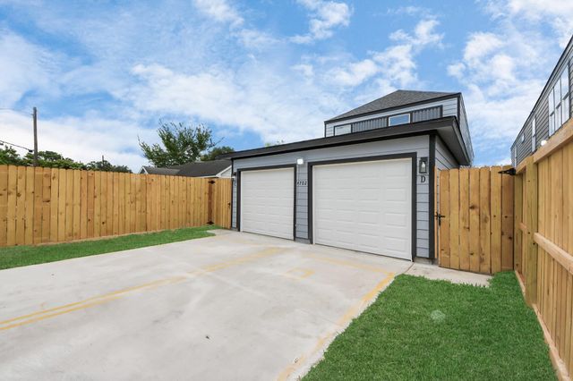 4702 Baton Rouge Street A/B, Houston, TX 77028