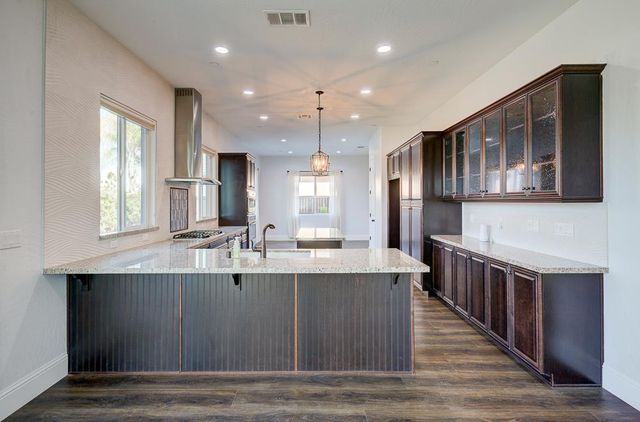 4249 N Waterside Drive, Clovis, CA 93619