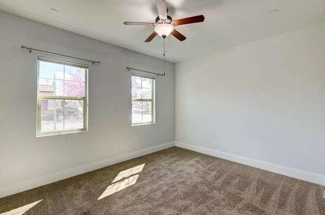 4249 N Waterside Drive, Clovis, CA 93619