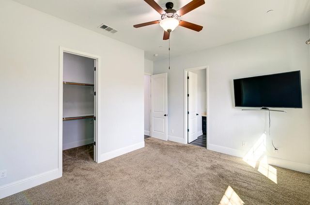 4249 N Waterside Drive, Clovis, CA 93619