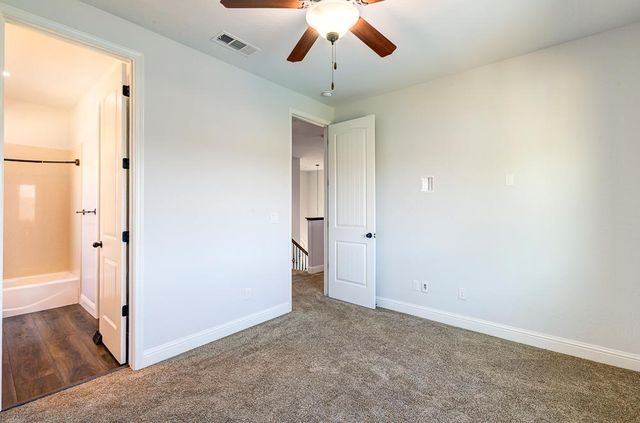 4249 N Waterside Drive, Clovis, CA 93619