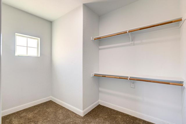 4249 N Waterside Drive, Clovis, CA 93619