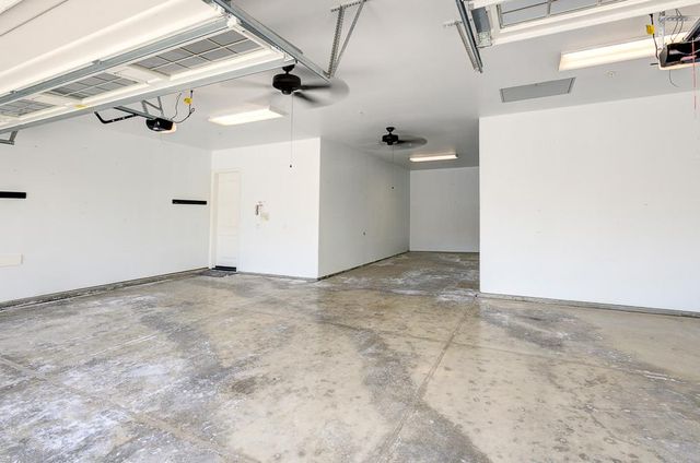 4249 N Waterside Drive, Clovis, CA 93619