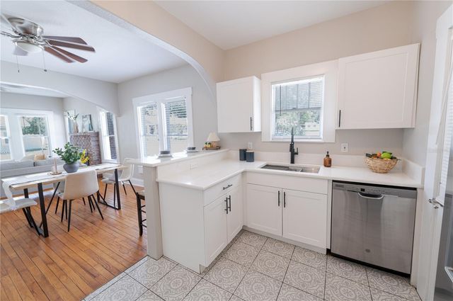 315 E FORD STREET, Tampa, FL 33604