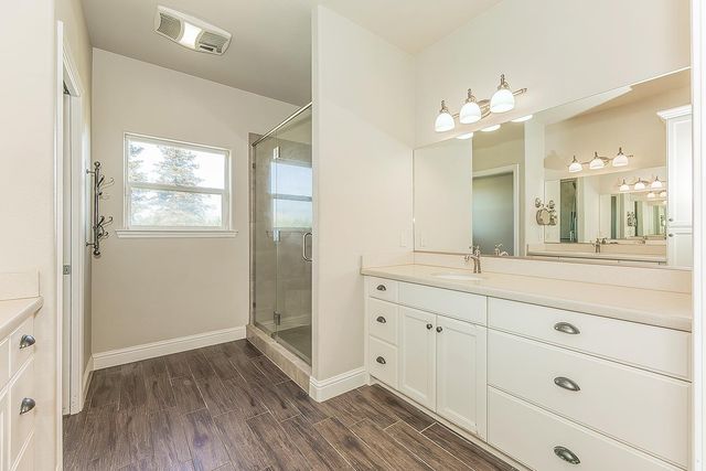 4350 Navelencia Avenue, Reedley, CA 93654