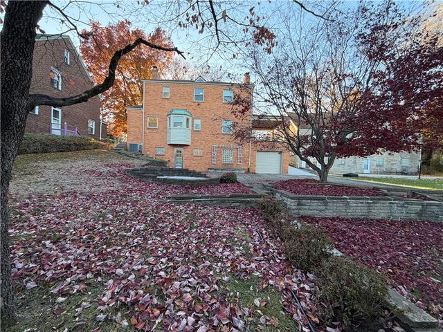 2534 Graham Blvd, Penn Hills, PA 15235