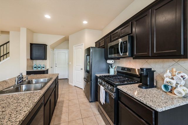 2880 Donnell DR 2502, Round Rock, TX 78664