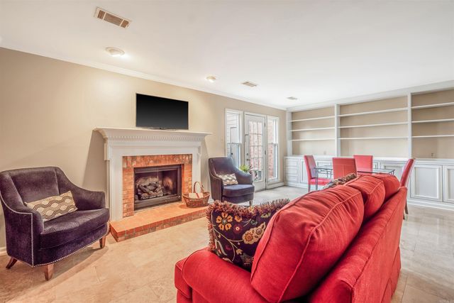 2200 Andover Ct Apt 301, Little Rock, AR 72227