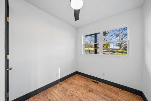 610 Ford St, Clarksville, TN 37040