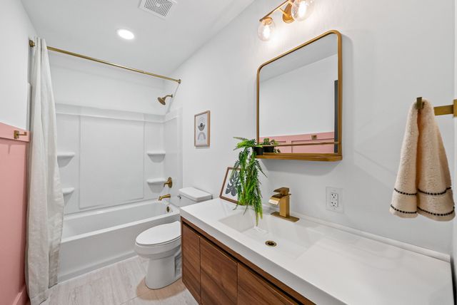 610 Ford St, Clarksville, TN 37040