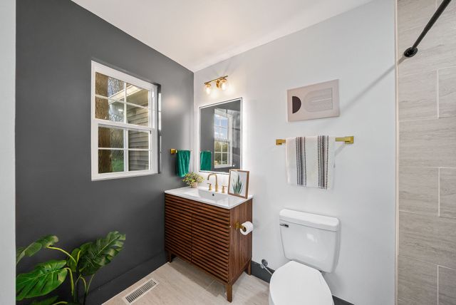 610 Ford St, Clarksville, TN 37040