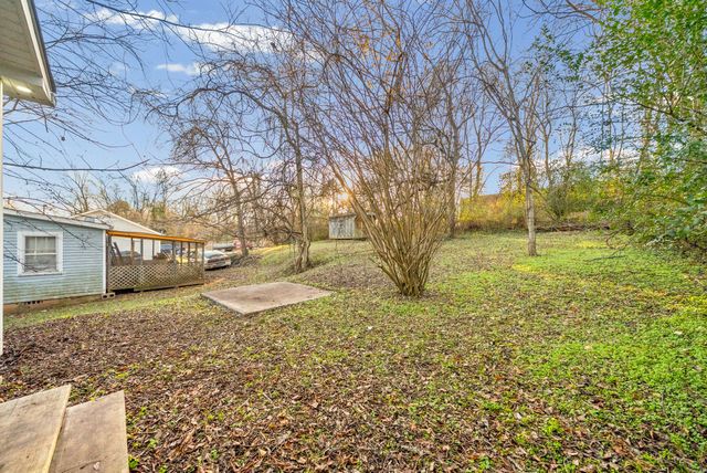 610 Ford St, Clarksville, TN 37040