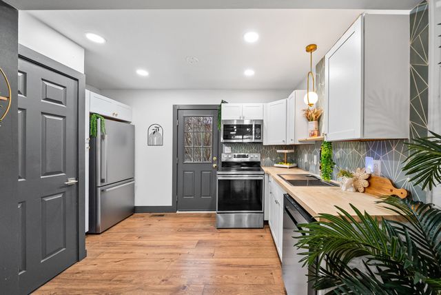 610 Ford St, Clarksville, TN 37040