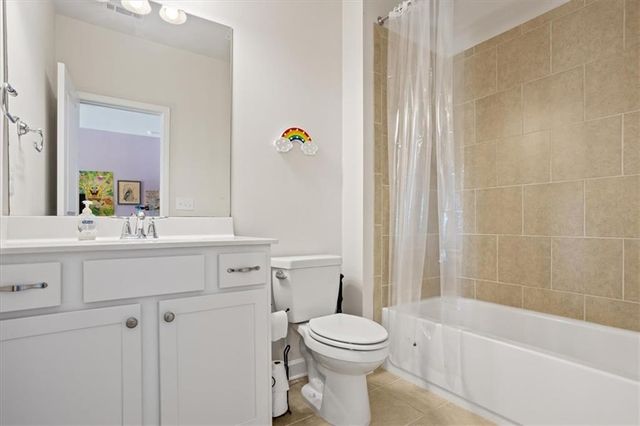1205 Eagles Creek Court NW, Acworth, GA 30101