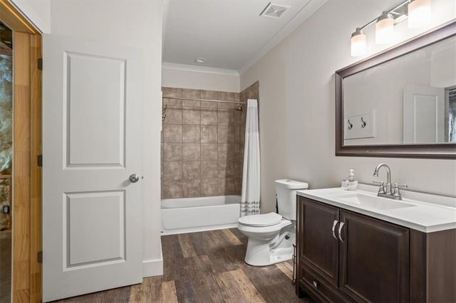 1205 Eagles Creek Court NW, Acworth, GA 30101