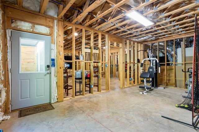 1205 Eagles Creek Court NW, Acworth, GA 30101