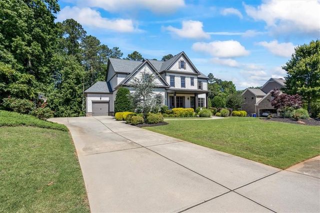 1205 Eagles Creek Court NW, Acworth, GA 30101