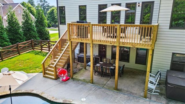 1205 Eagles Creek Court NW, Acworth, GA 30101