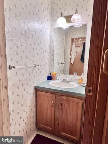 6 RAVEN CT, Elkton, MD 21921