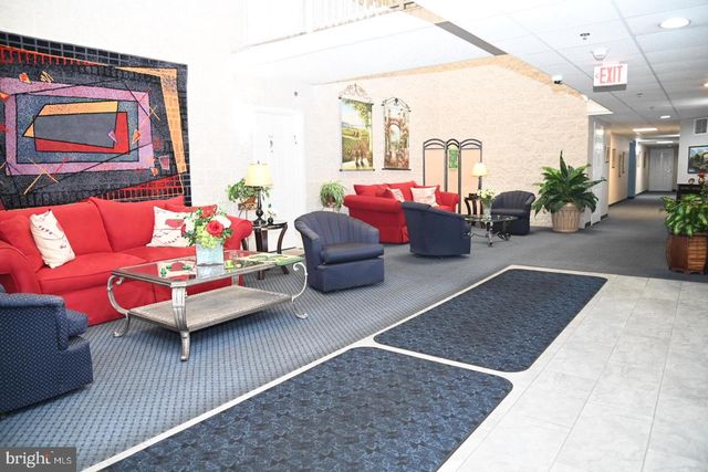 5303 CENTENNIAL STA, Warminster, PA 18974