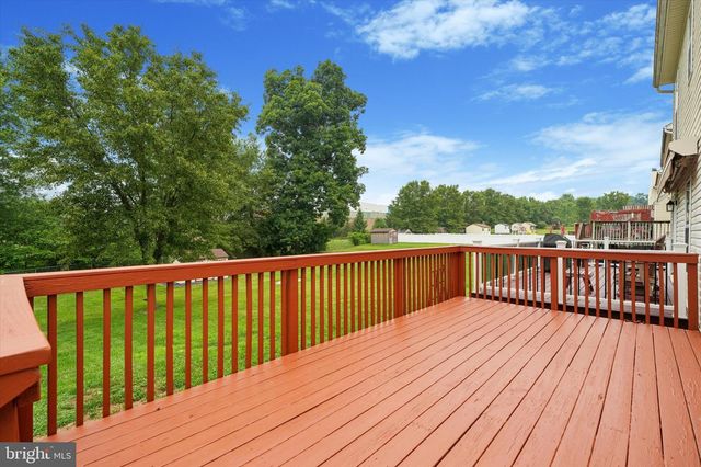 317 W SIXTH ST, East Greenville, PA 18041
