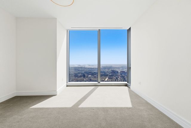 1 Dalton 5203, Boston, MA 02115