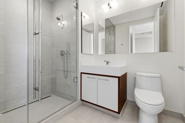 1 Dalton 5203, Boston, MA 02115