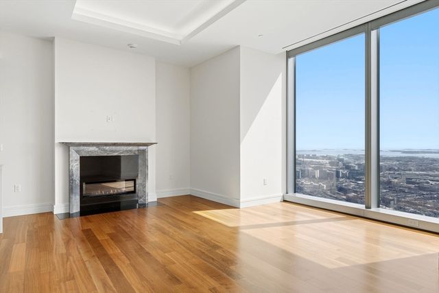 1 Dalton 5203, Boston, MA 02115