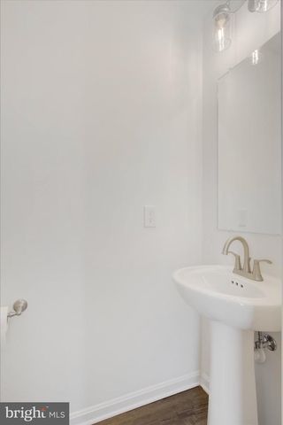 76 COOP LN, Hanover, PA 17331