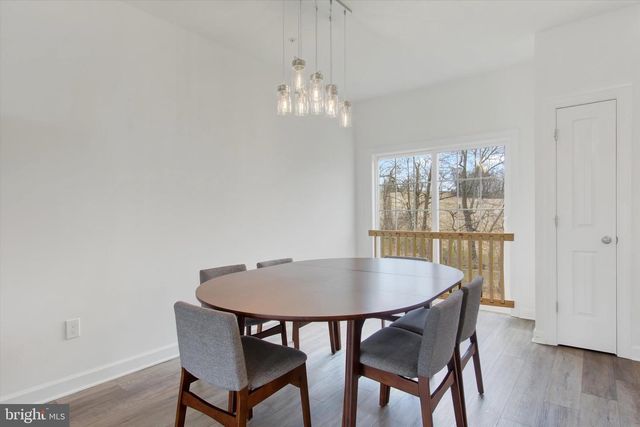 76 COOP LN, Hanover, PA 17331