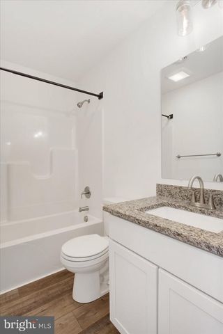 76 COOP LN, Hanover, PA 17331