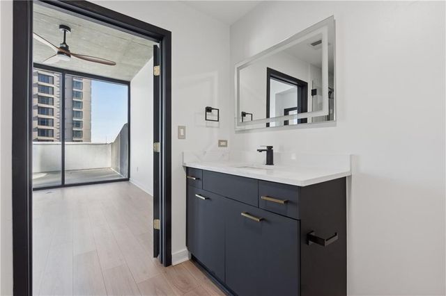 3324 Peachtree NE Road 801, Atlanta, GA 30326