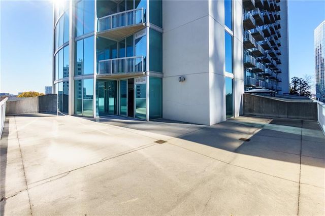 3324 Peachtree NE Road 801, Atlanta, GA 30326