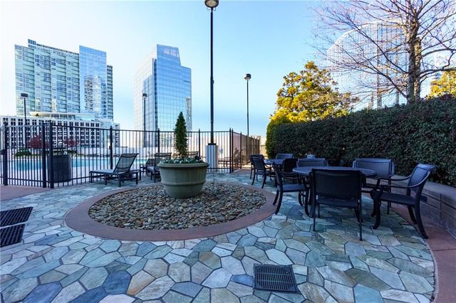 3324 Peachtree NE Road 801, Atlanta, GA 30326