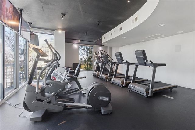 3324 Peachtree NE Road 801, Atlanta, GA 30326