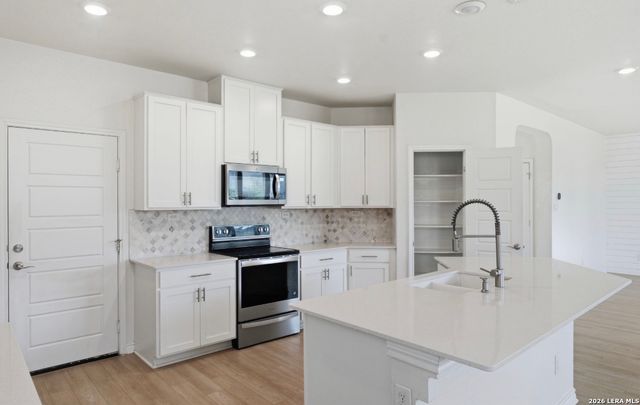 11327 Camassia, San Antonio, TX 78245