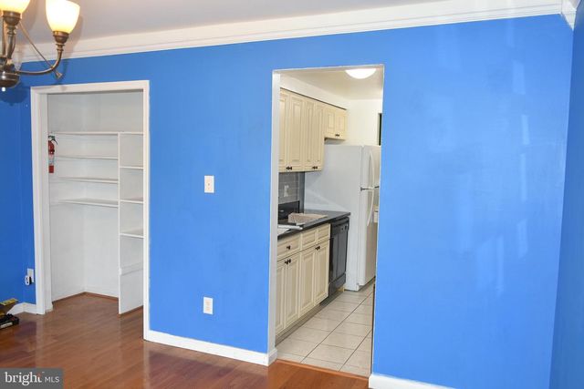 4557 KING EDWARD CT, Annandale, VA 22003