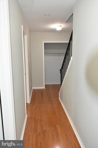 4557 KING EDWARD CT, Annandale, VA 22003