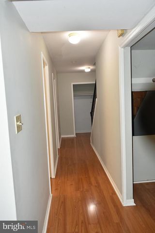 4557 KING EDWARD CT, Annandale, VA 22003