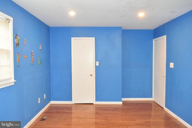 4557 KING EDWARD CT, Annandale, VA 22003