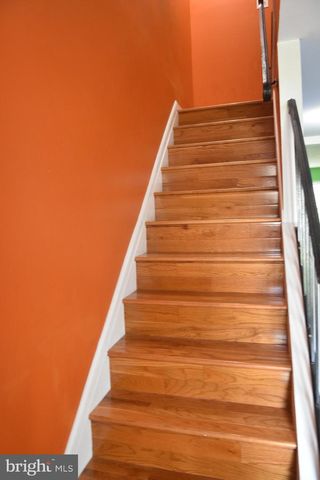 4557 KING EDWARD CT, Annandale, VA 22003