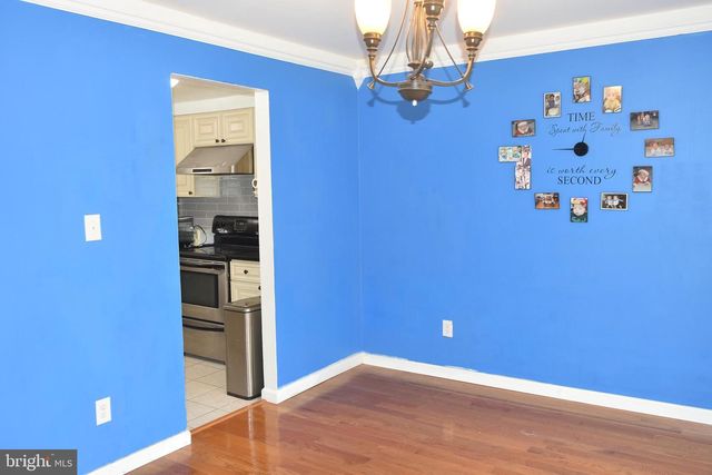 4557 KING EDWARD CT, Annandale, VA 22003