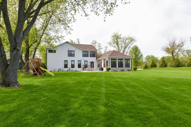 19872 79th STREET, Bristol, WI 53104