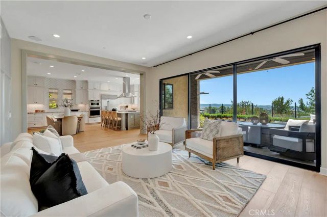 17 Ponte, Lake Forest, CA 92630